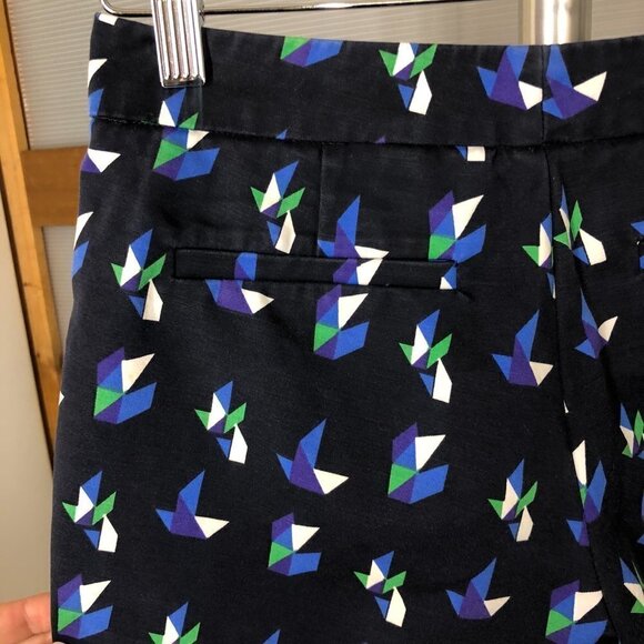 CLUB‎ MONACO Navy Geometric Blue White Green Shorts Sz 0 - Picture 7 of 10